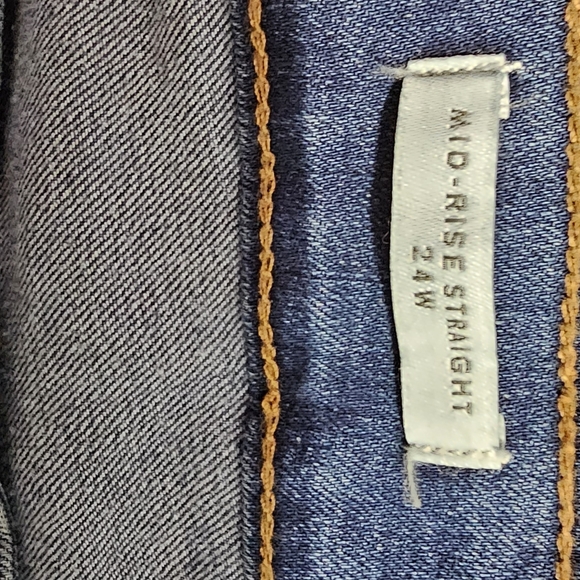 BELK WONDERFUL JEANS - Picture 3 of 6